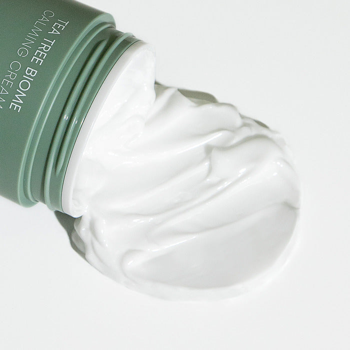 Farmstay Tea Tree Biome Calming Cream – krem qetësues dhe balancues me tea tree për lëkurë të ndjeshme nga Bassko.
